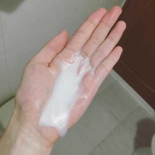 멈칫 멜팅 바디로션,  약산성 바디워시 택 1 — 5점을 준 리뷰어가 2020년 7월 올린 사용 사진