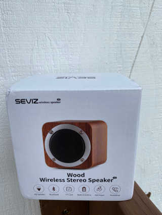 SEVIZ MINI10W 레트로 블루투스 스피커 — 4.5점을 준 리뷰어가 2020년 8월 올린 사용 사진