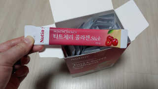 뉴틴 타트체리 콜라겐 스틱 20g X 30포 — 4점을 준 리뷰어가 2020년 8월 올린 사용 사진