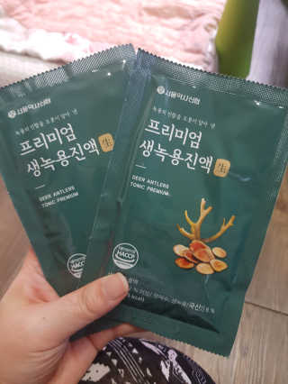 서울약사신협 약사신협_생녹용 진액_70ml x 30포 — 5점을 준 리뷰어가 2020년 9월 올린 사용 사진