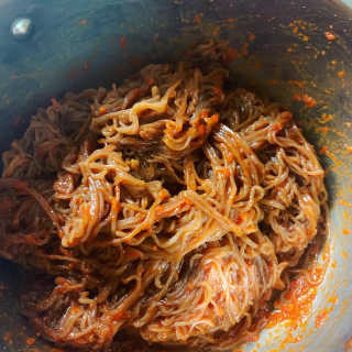 [해주냉면] 신천맛집 매운 비빔냉면 2인분 + 무절임 — 4점을 준 리뷰어가 2020년 5월 올린 사용 사진