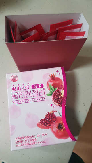 헬스업_쁘띠쁘띠석류콜라겐젤리_20g x 14포 — 3점을 준 리뷰어가 2020년 8월 올린 사용 사진