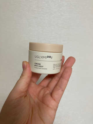 어글리프루프 크림 바이어글리 하이드레이션 샤워 50ml — 5점을 준 리뷰어가 2020년 12월 올린 사용 사진