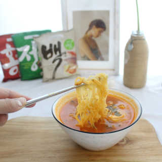 [풀무원] 자연은맛있다 정면, 백면, 홍면  세트 — 4점을 준 리뷰어가 2020년 9월 올린 사용 사진