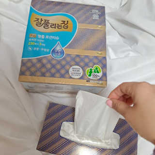 잘풀리는집 부드러운 모이스처 보습 미용 티슈 230매 — 5점을 준 리뷰어가 2020년 9월 올린 사용 사진