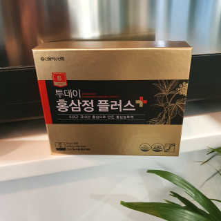 서울약사신협_투데이홍삼정플러스스틱_10g x 30포 — 5점을 준 리뷰어가 2020년 11월 올린 사용 사진