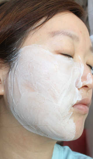 자연에서본 촉촉 보습 로즈 팩 클렌저 — 5점을 준 리뷰어가 2020년 6월 올린 사용 사진