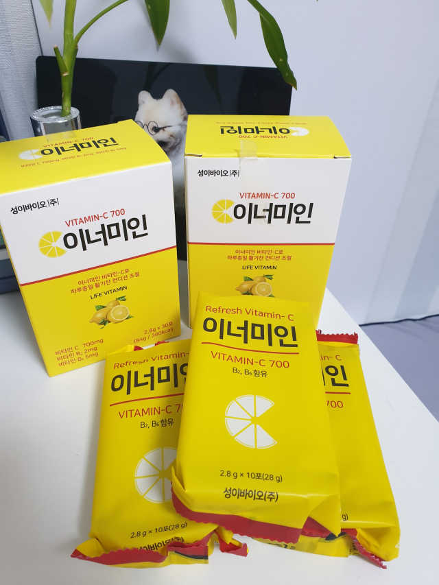 이너미인 VITAMIN-C 700 리뷰 사진