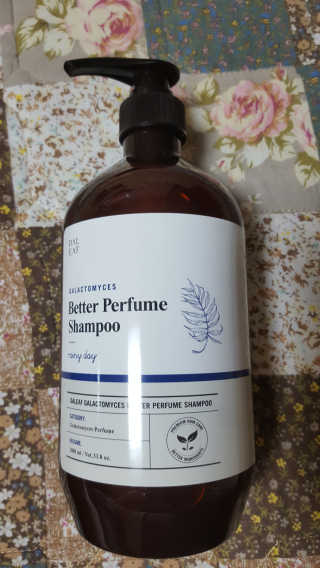 달리프 베러 퍼퓸 샴푸 1000ml 레이니데이 or 일랑로즈 — 5점을 준 리뷰어가 2020년 11월 올린 사용 사진