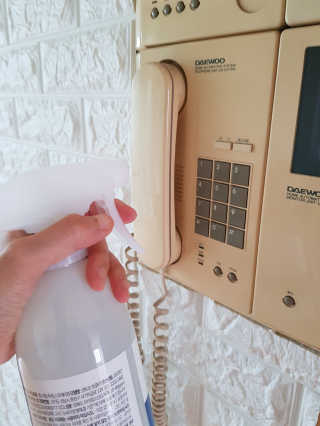 레나스 센트온  호클러 차아염소산수 살균소독제 — 5점을 준 리뷰어가 2020년 6월 올린 사용 사진