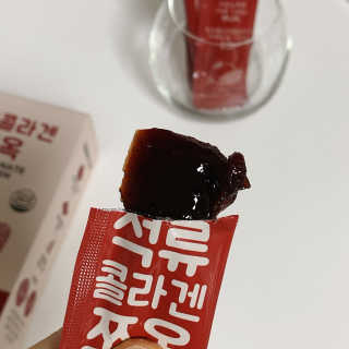 조은약초 석류콜라겐 석류즙 석류쪼옥 젤리 스틱 15포 x 20g — 5점을 준 리뷰어가 2020년 8월 올린 사용 사진