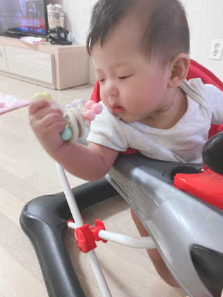 디어랑쥬 유기농 실리콘 편백나무 링 치아발육기 별 — 4점을 준 리뷰어가 2020년 9월 올린 사용 사진