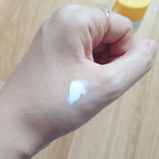 아토팜 야외놀이 선밀크 SPF50+ PA+++ — 4.5점을 준 리뷰어가 2020년 5월 올린 사용 사진