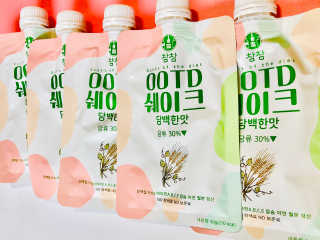 [꾸콤] 참참 OOTD쉐이크 담백한 일주일세트 50g x 5 — 5점을 준 리뷰어가 2020년 9월 올린 사용 사진