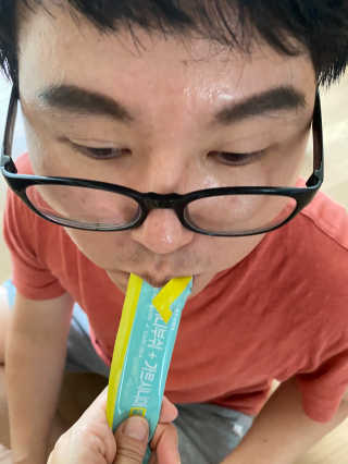 로그네이처 로그 허니부쉬+가르시니아 젤리 — 5점을 준 리뷰어가 2020년 7월 올린 사용 사진