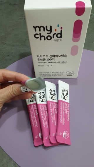 JW중외제약 마이코드 신바이오틱스 유산균 100억 — 4점을 준 리뷰어가 2020년 9월 올린 사용 사진