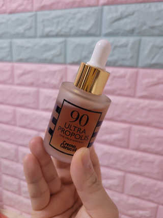 자민경 크레마카라콜 울트라 90 프로폴리스 앰플 — 5점을 준 리뷰어가 2020년 12월 올린 사용 사진
