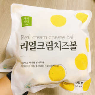 가치식탁 리얼치즈스틱, 리얼크림치즈볼 — 4.5점을 준 리뷰어가 2020년 6월 올린 사용 사진