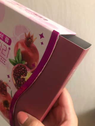 헬스업_쁘띠쁘띠석류콜라겐젤리_20g x 14포 — 4점을 준 리뷰어가 2020년 10월 올린 사용 사진
