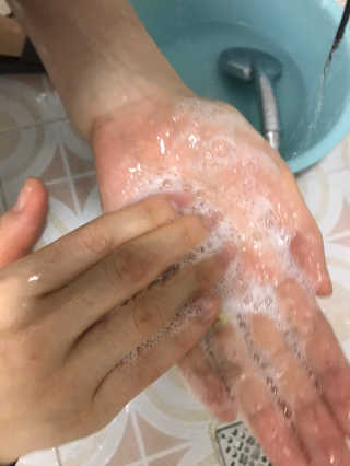 멈칫 향기좋은 약산성 샴푸, 단백질 퀵트리트먼트 택1 — 5점을 준 리뷰어가 2020년 7월 올린 사용 사진