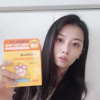 아토팜 야외놀이 선밀크 SPF50+ PA+++ — 4점을 준 리뷰어가 2020년 5월 올린 사용 사진