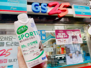 셀렉스스포츠 셀렉스 스포츠 드링크 초콜릿 _ 330ml x 12팩 — 5점을 준 리뷰어가 2020년 10월 올린 사용 사진