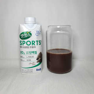 셀렉스스포츠 셀렉스 스포츠 드링크 초콜릿 _ 330ml x 12팩 — 5점을 준 리뷰어가 2020년 11월 올린 사용 사진
