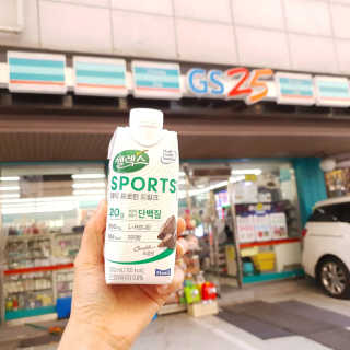 셀렉스스포츠 셀렉스 스포츠 드링크 초콜릿 _ 330ml x 12팩 — 5점을 준 리뷰어가 2020년 11월 올린 사용 사진