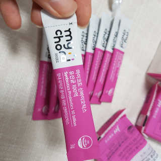 JW중외제약 마이코드 신바이오틱스 유산균 100억 — 5점을 준 리뷰어가 2020년 8월 올린 사용 사진