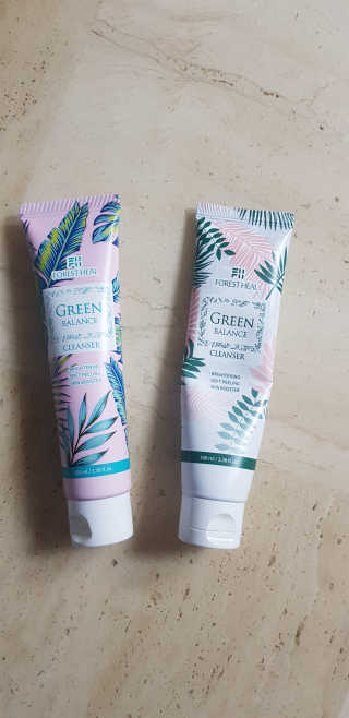 포레스트힐 SS 그린 밸런스 클렌져 100ml + 헤어밴드 — 5점을 준 리뷰어가 2020년 4월 올린 사용 사진