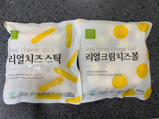 가치식탁 리얼치즈스틱, 리얼크림치즈볼 — 5점을 준 리뷰어가 2020년 10월 올린 사용 사진