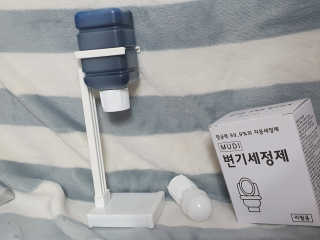 무디메이드 MUDI 변기세정제 본품, 리필 — 3점을 준 리뷰어가 2020년 6월 올린 사용 사진