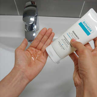 바이오믹 BIOMEEK SENSIMETIC MILD ACID CLEANSER — 4.5점을 준 리뷰어가 2020년 6월 올린 사용 사진