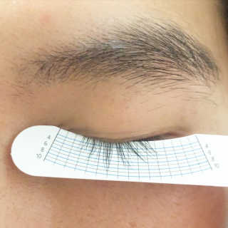 닥터존스킨 눈썹자라 — 5점을 준 리뷰어가 2020년 8월 올린 사용 사진