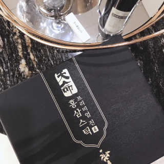 헬스업_천명진프리미엄홍삼스틱_10ml x 30포 — 5점을 준 리뷰어가 2020년 10월 올린 사용 사진