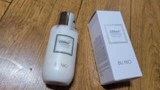 뷰니오 더마플러스 카밍 에멀전200ml — 5점을 준 리뷰어가 2020년 12월 올린 사용 사진