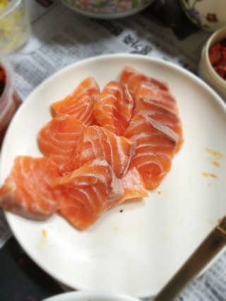 동원산업 항공직송 동원생연어_400g — 5점을 준 리뷰어가 2020년 5월 올린 사용 사진
