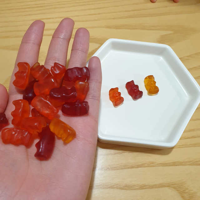 구미베어 파우치팩 64g 4개 세트 리뷰 사진