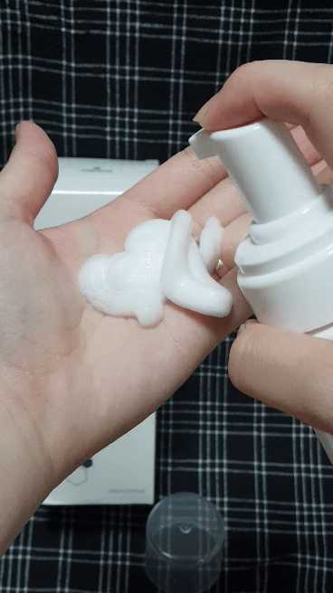 [트리티스] 버블 폼 클렌저 200ml 리뷰 사진