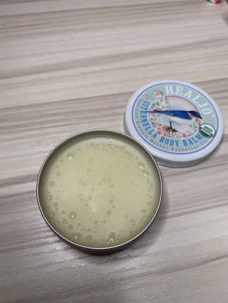 힐조 시트로넬라 바디밤 30g — 5점을 준 리뷰어가 2020년 5월 올린 사용 사진