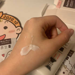 킨더퍼페츠 베이비크림 180ml — 5점을 준 리뷰어가 2020년 9월 올린 사용 사진