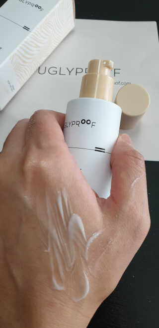어글리프루프 세럼 스탑디어글리 딥 컨템플레이션 30ml — 5점을 준 리뷰어가 2020년 8월 올린 사용 사진