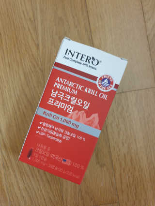 인테로 크릴오일 프리미엄 — 5점을 준 리뷰어가 2020년 6월 올린 사용 사진