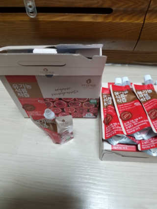 자연에온 유기농 석류 착즙 100mL 10개입 2BOX — 5점을 준 리뷰어가 2020년 11월 올린 사용 사진