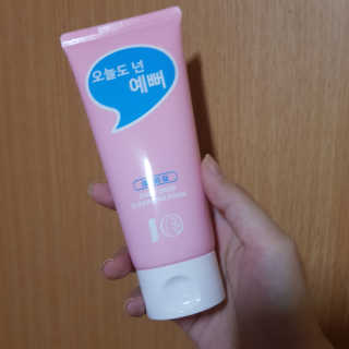 IO 아이오 오늘도 넌 예뻐 - 데일리딥 클렌징폼 — 5점을 준 리뷰어가 2020년 10월 올린 사용 사진
