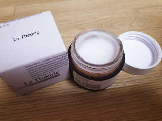 La Theorie Hydrating Ingredients | 하이드레이팅 인그레이디언츠 — 5점을 준 리뷰어가 2020년 5월 올린 사용 사진