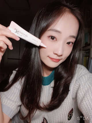 derma SC-Gel 더마에스씨 겔 20g — 4점을 준 리뷰어가 2020년 5월 올린 사용 사진