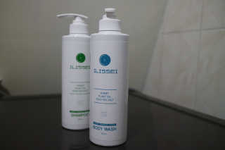 일리세이 허니 샴푸 500ml + 허니 바디워시 500ml 세트 — 5점을 준 리뷰어가 2020년 4월 올린 사용 사진