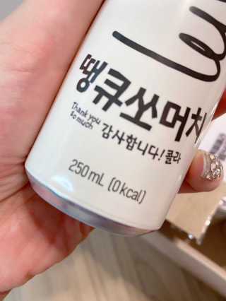 일화 No 슈가0Kcal 스테비아 톡별콜라 콤보팩 250mlX30 캔 — 5점을 준 리뷰어가 2020년 7월 올린 사용 사진
