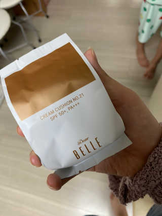 디어벨르 크림쿠션 DEAR BELLE CREAM COUSION — 5점을 준 리뷰어가 2020년 9월 올린 사용 사진